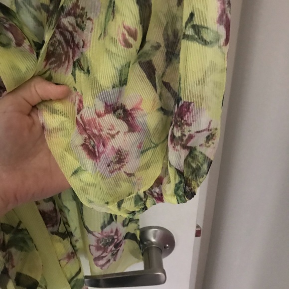 NEVER WORN beautiful tie up chiffon dress. - Picture 4 of 5